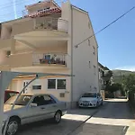 Apartman Nikola Trogir